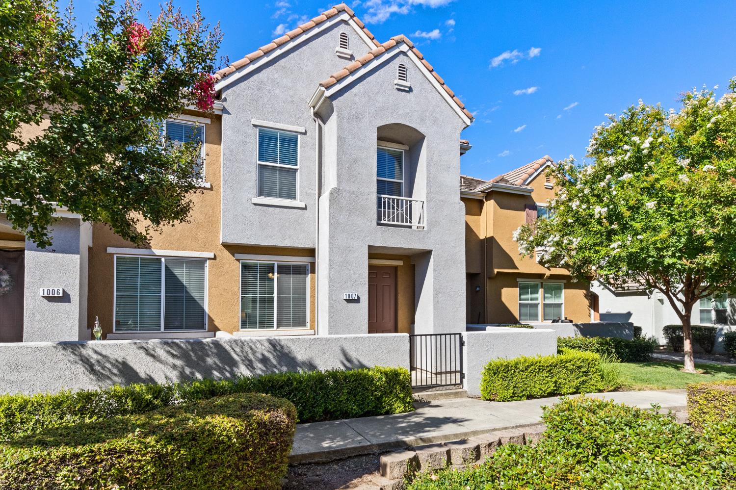 1007 Dante Cir, Roseville, CA 95678