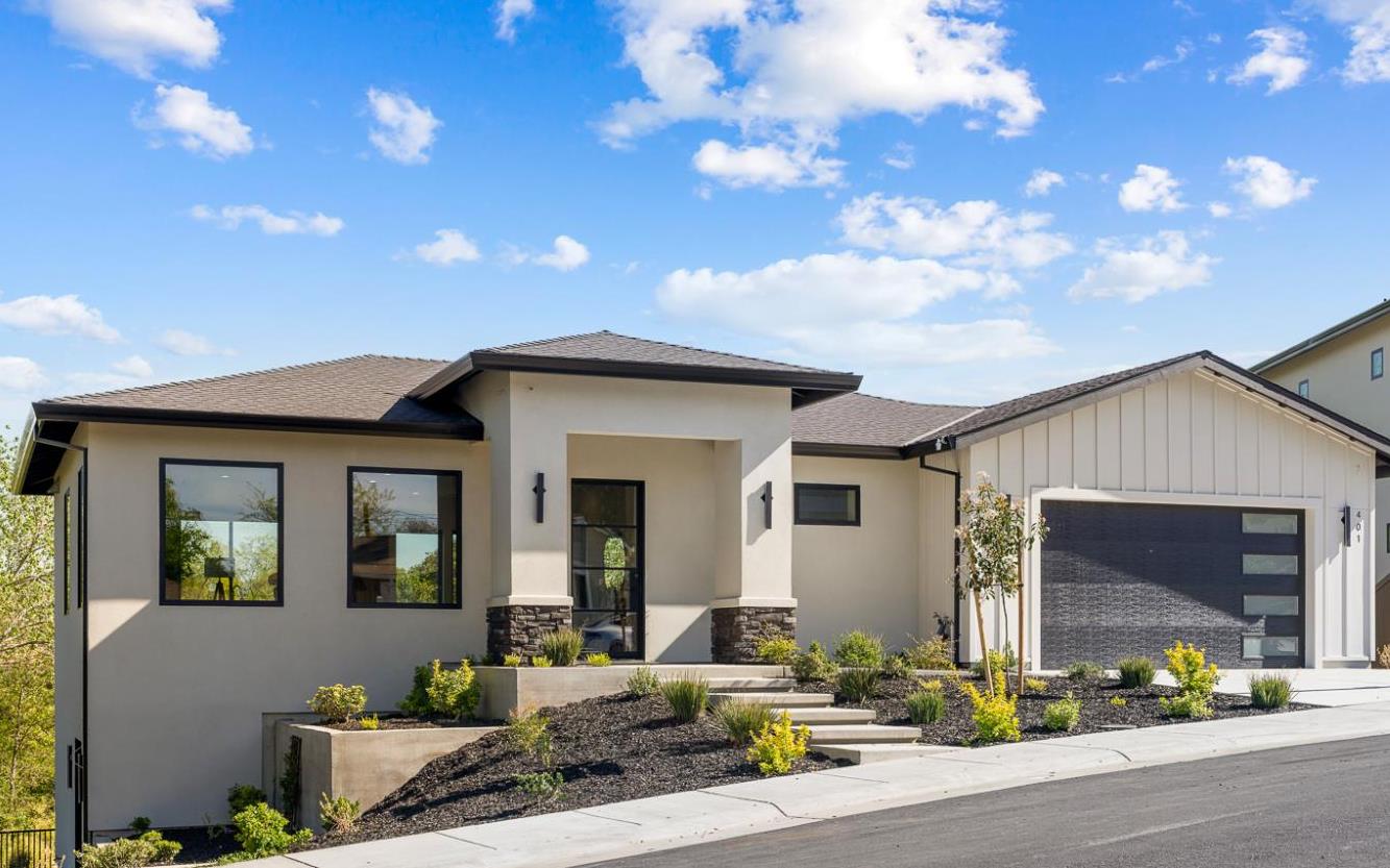 401 East St, Roseville, CA 95678-1859