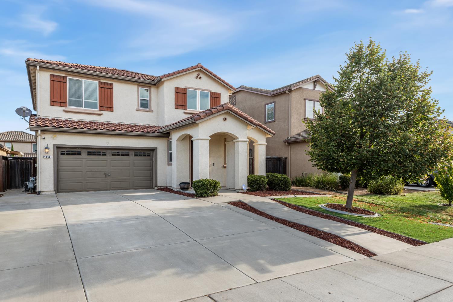 4869 Ammolite Way, Elk Grove, CA 95757-1721