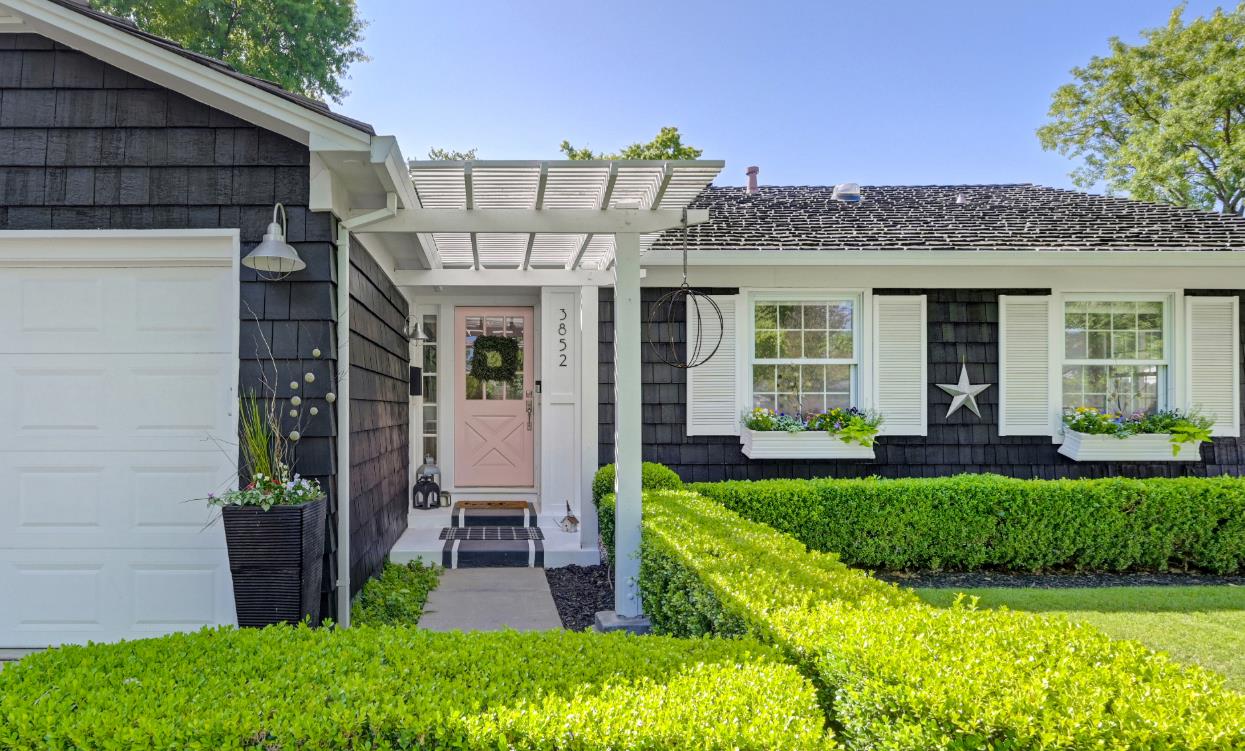 3852 El Ricon Way, Sacramento, CA 95864