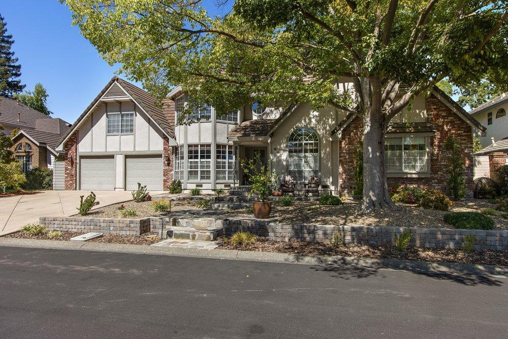 843 Shore Breeze Dr, Sacramento, CA 95831-4371