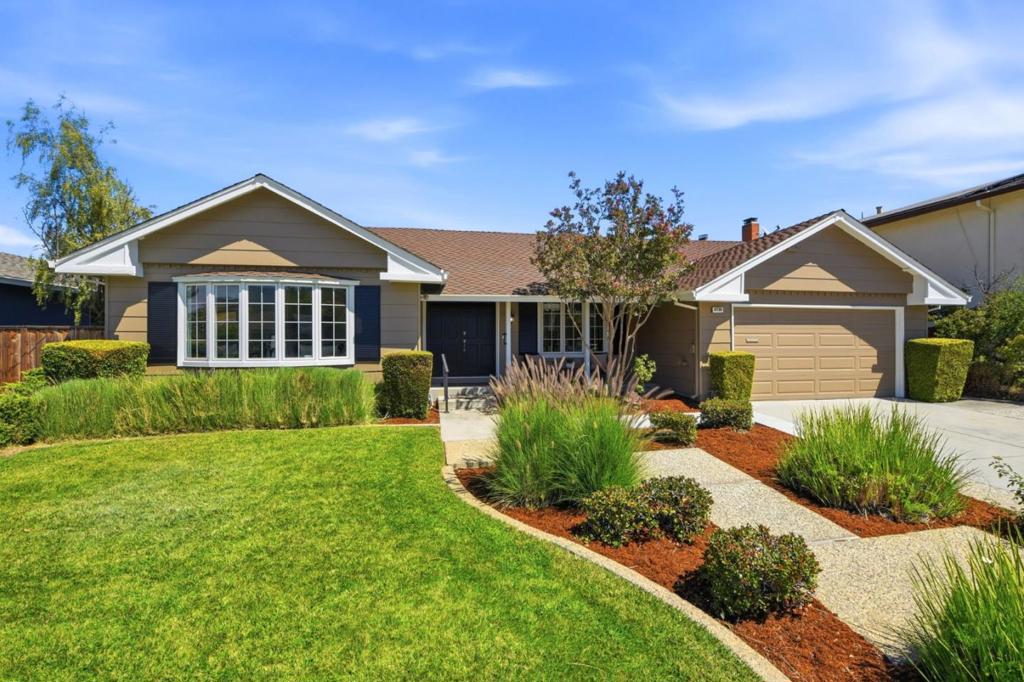 6738 Worthing Court