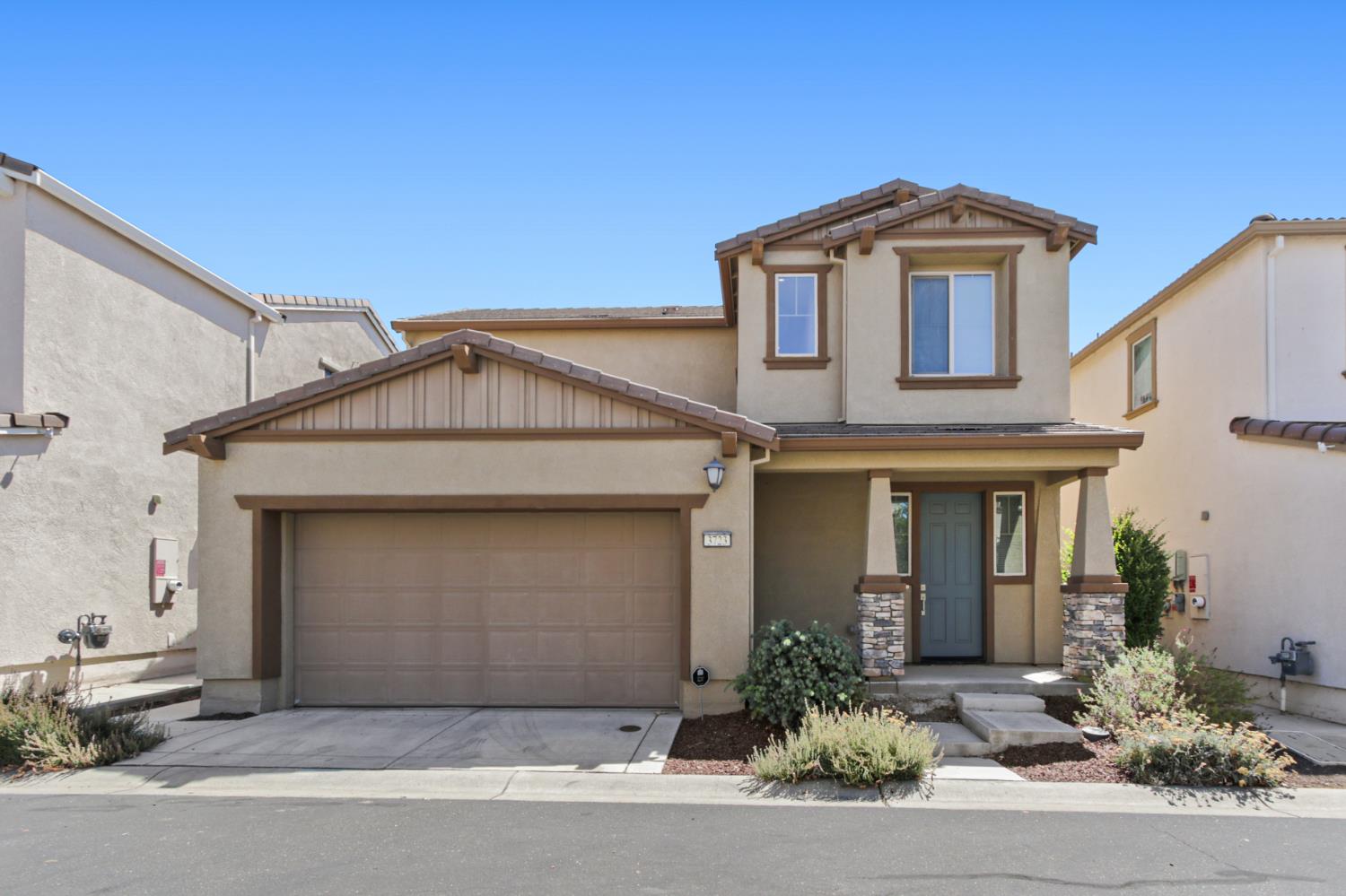 3723 Po River Way, Sacramento, CA 95834-7623