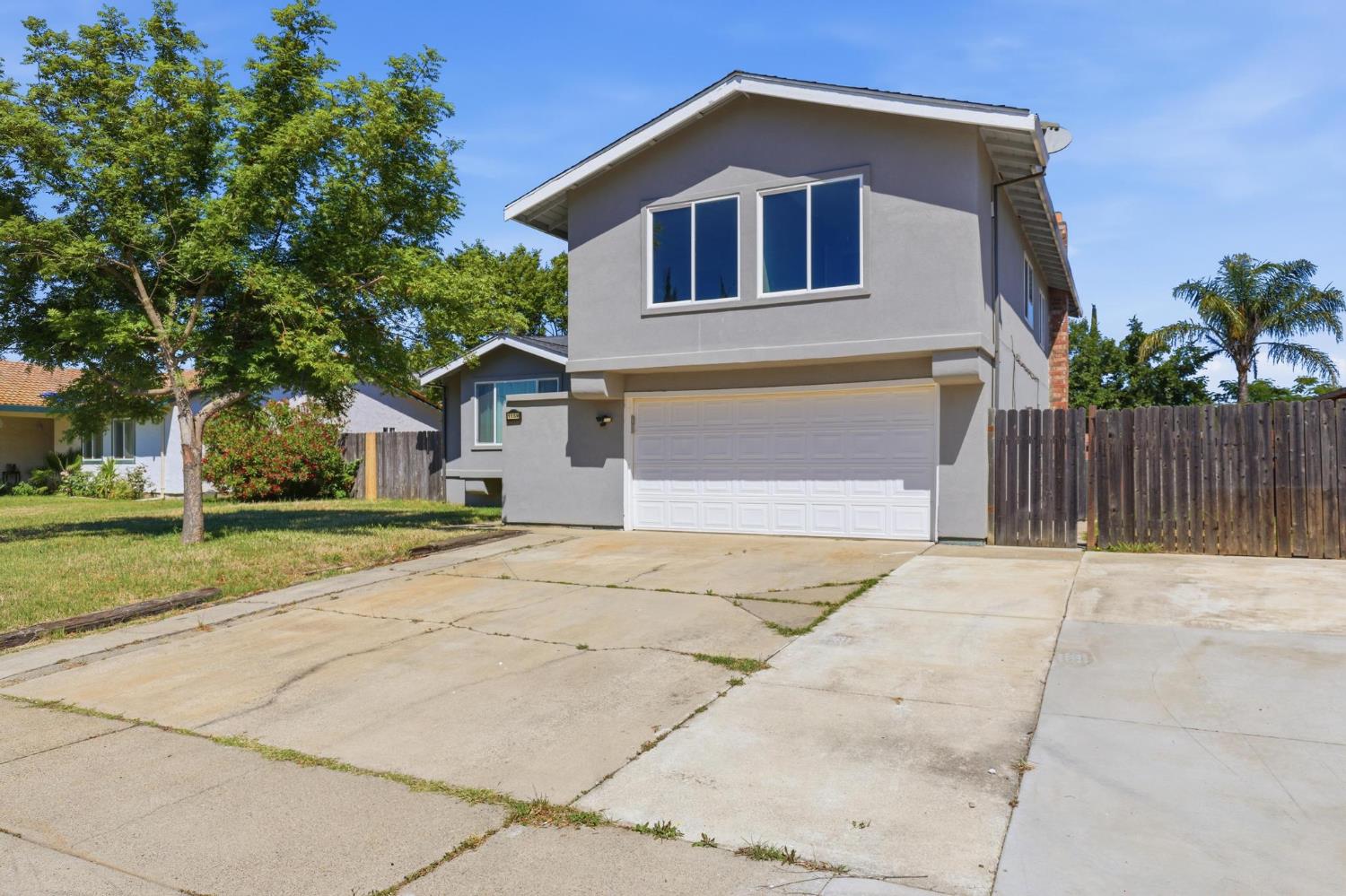 1159 Johnson Ave, Marysville, CA 95901-3517
