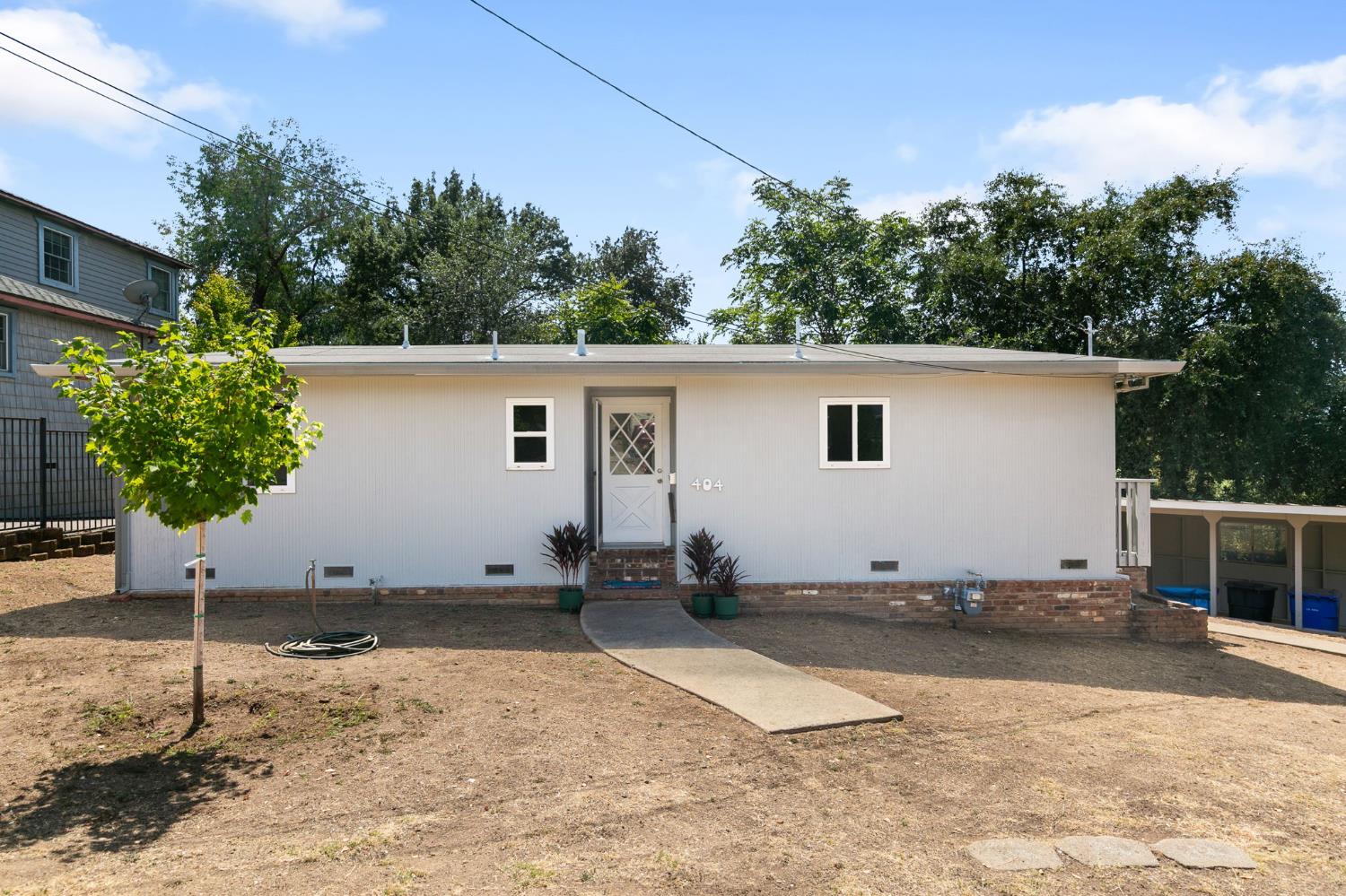 404 Sibley St, Folsom, CA 95630-2438