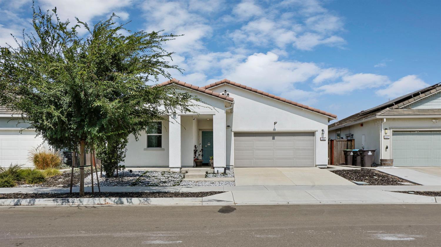 865 Tern Dr, Lathrop, CA 95330-8045