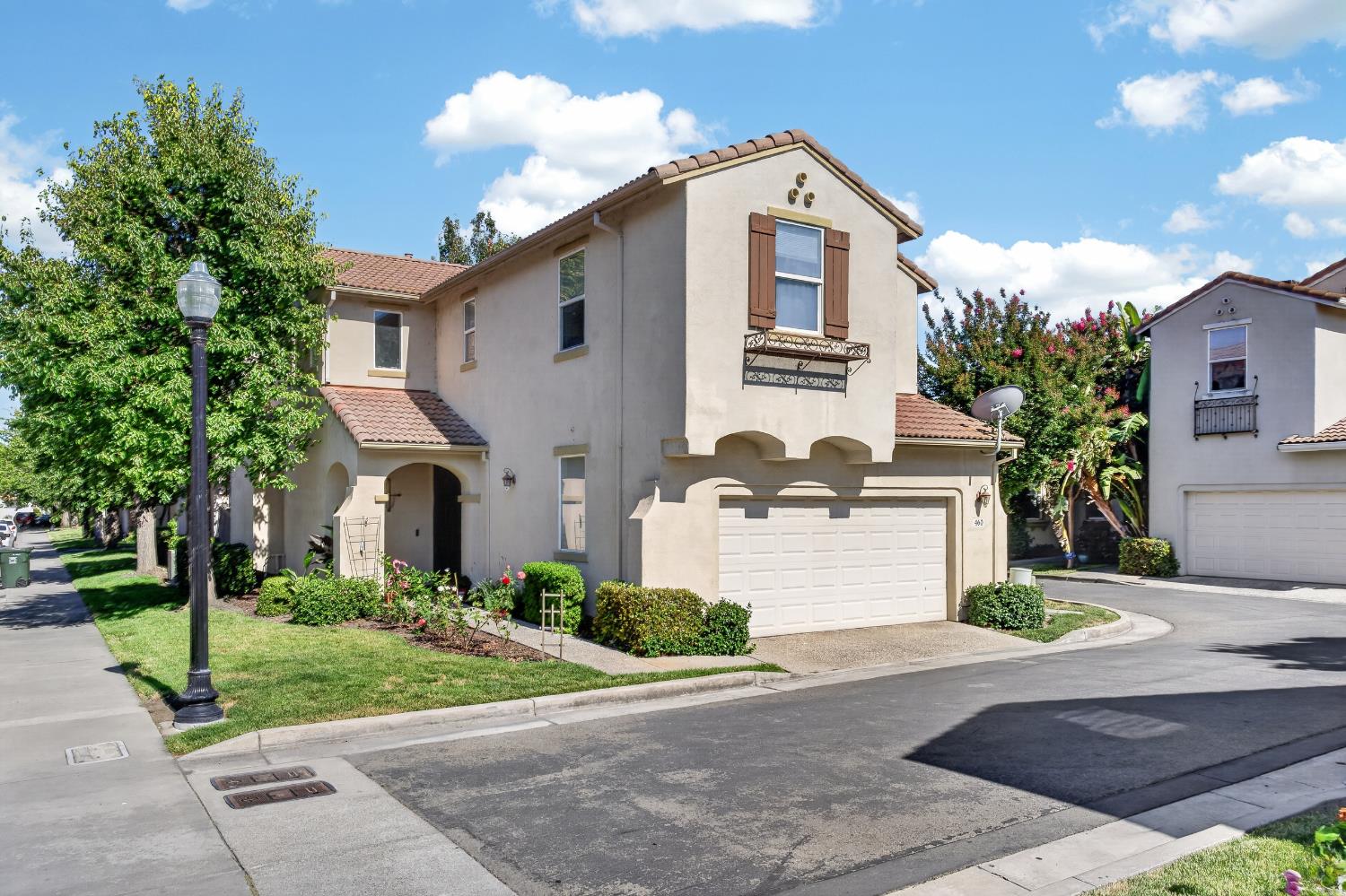 460 Natalino Cir, Sacramento, CA 95835-1771