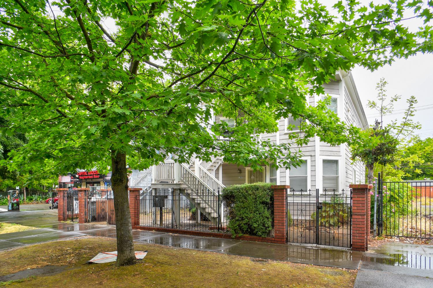 1505 E St, Sacramento, CA 95814-1656