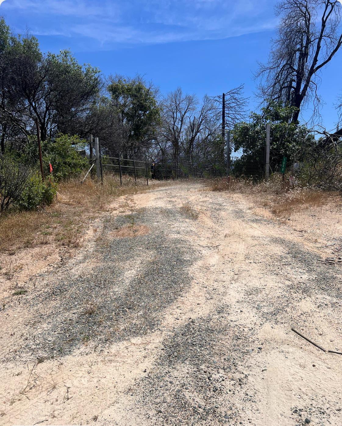 1588 Lumpkin Rd, Oroville, CA 95966-8742