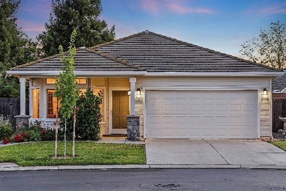 3201 Spring Crest Dr, Turlock, CA 95382-9716