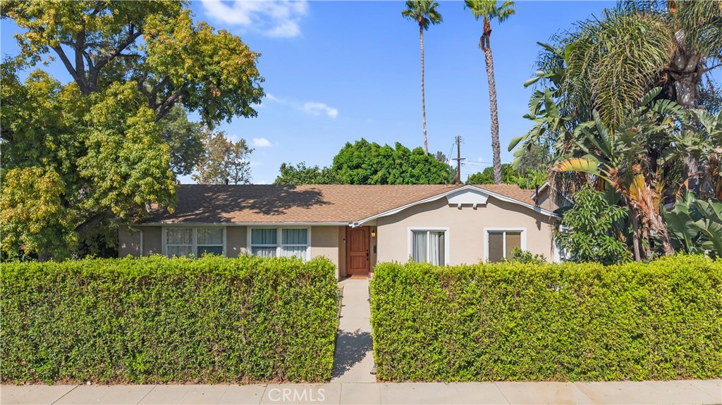 11201 Petit Avenue