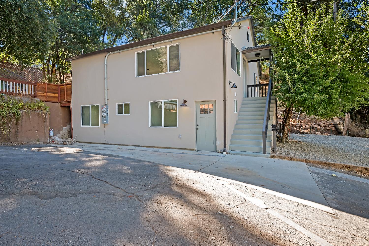 2849 Coloma St, Placerville, CA 95667-4405