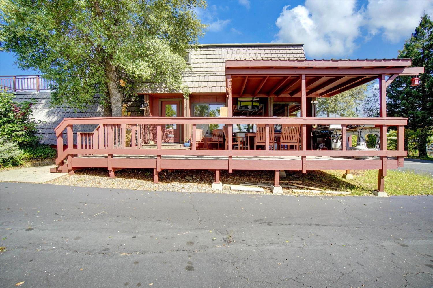 2535 Country Club Dr, Cameron Park, CA 95682-8918