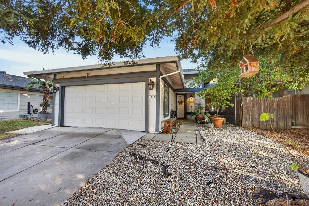 5340 Blue Sapphire Ct, Elk Grove, CA 95758-5620