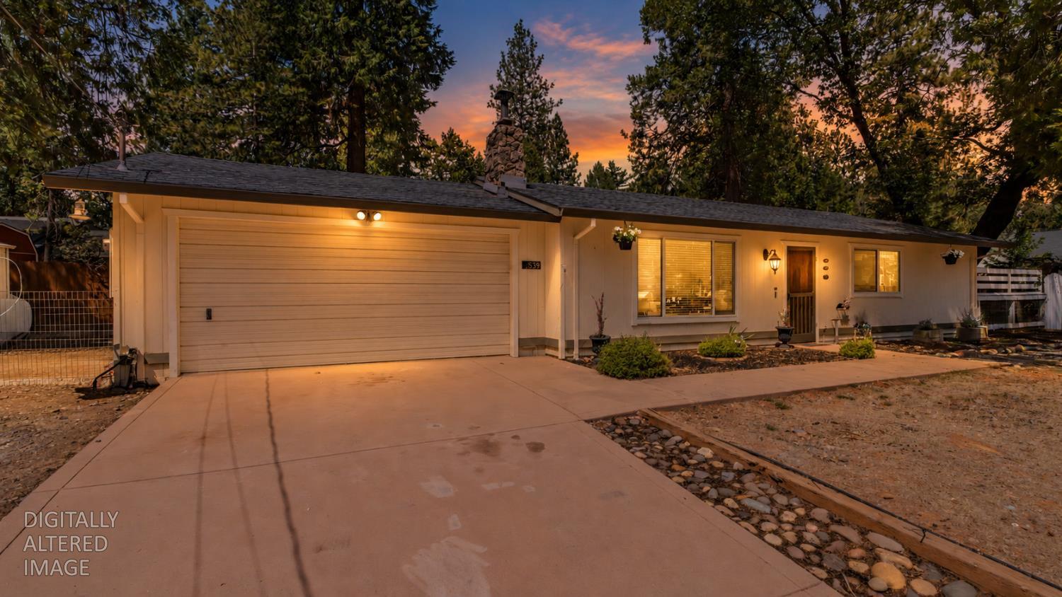 5539 Daisy Dr, Pollock Pines, CA 95726-9022