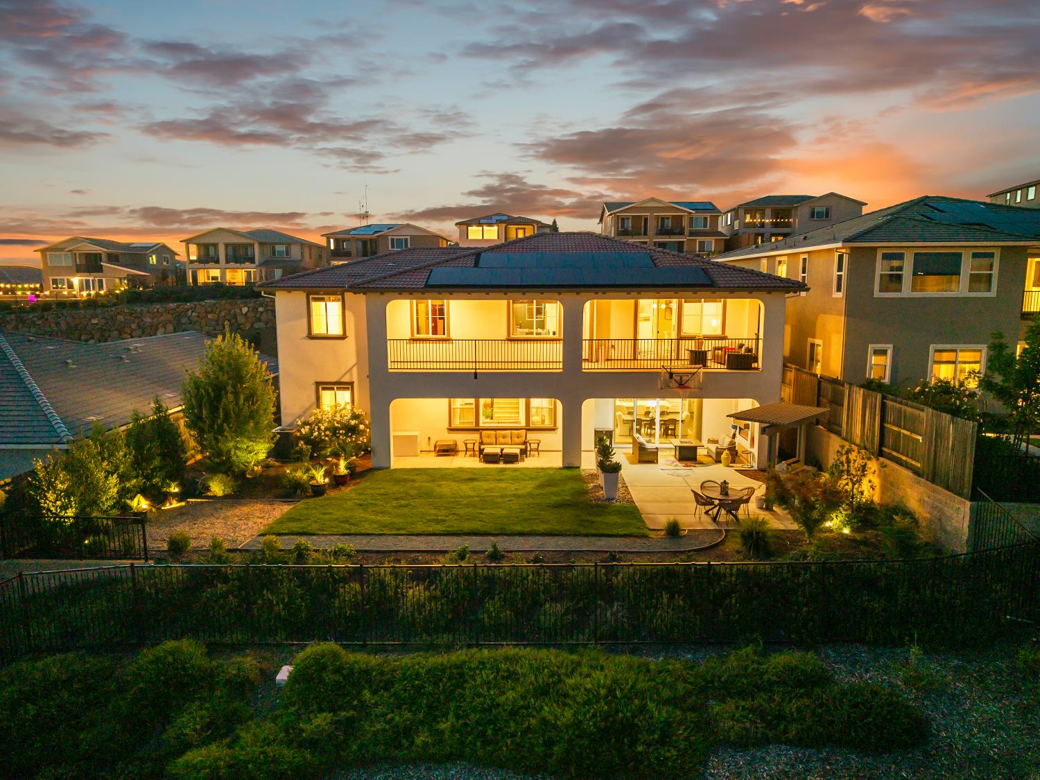 4773 Iron Bird Dr, Folsom, CA 95630
