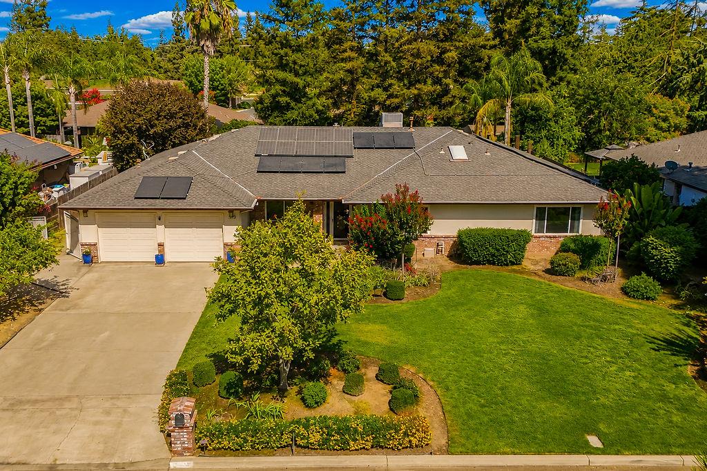 6308 N Lead Ave, Fresno, CA 93711-1632