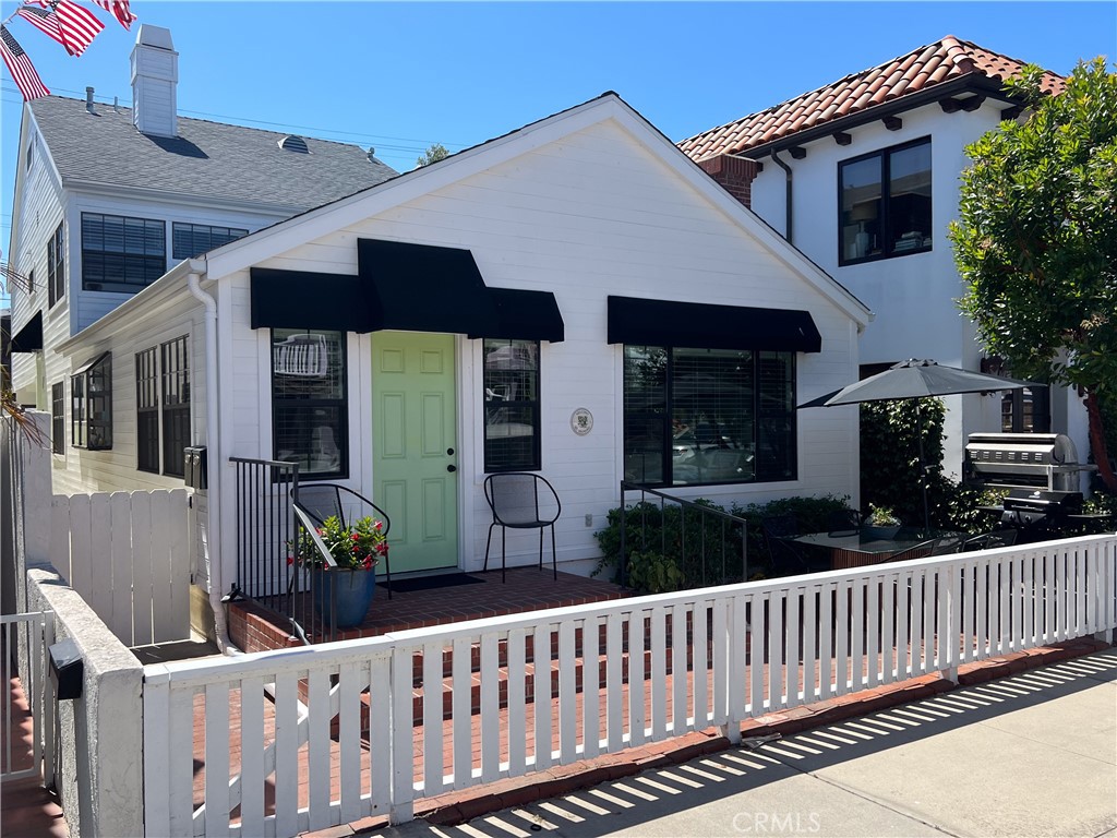 315 Diamond Avenue