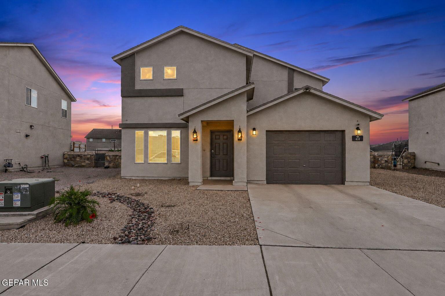 433 TWILIGHT Drive, Socorro, TX 79927