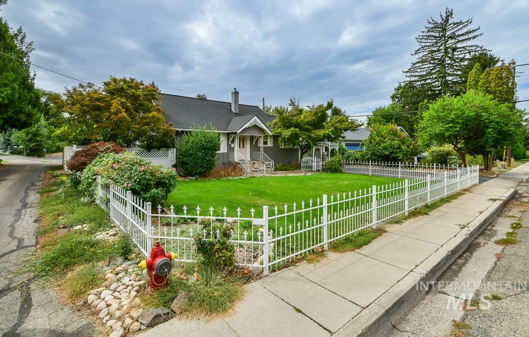 2721 W Cassia St, Boise ID 83705