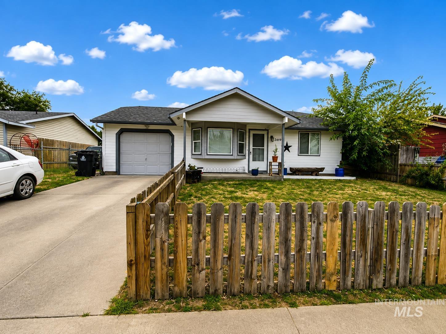2419 Sugar Cane Drive, Nampa ID 83687