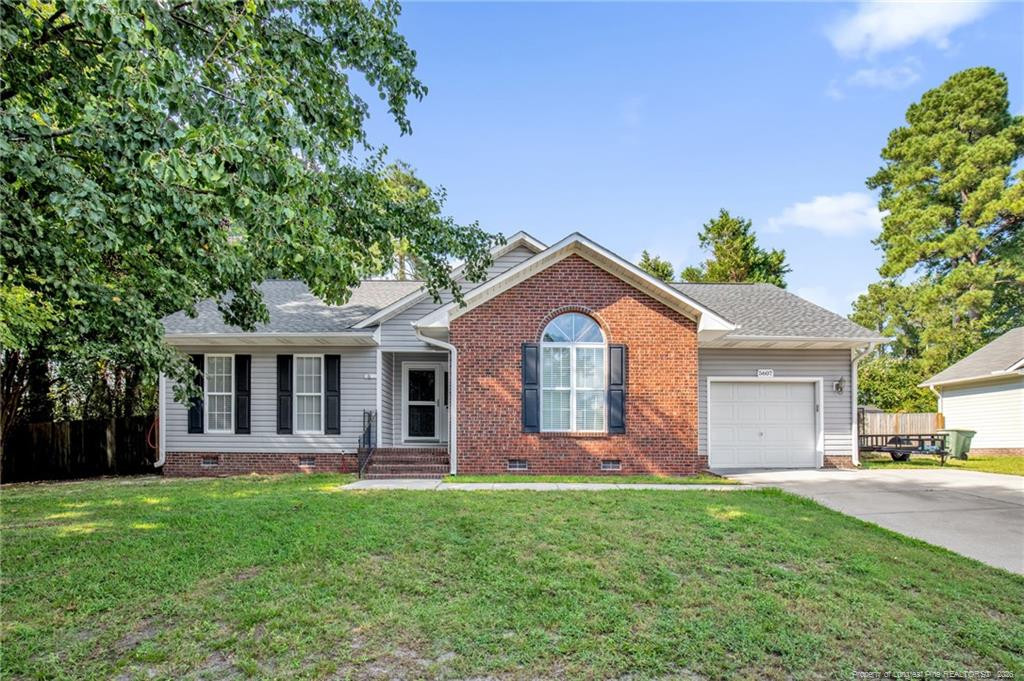 5607 Walkabout Road, Hope Mills, NC 28348