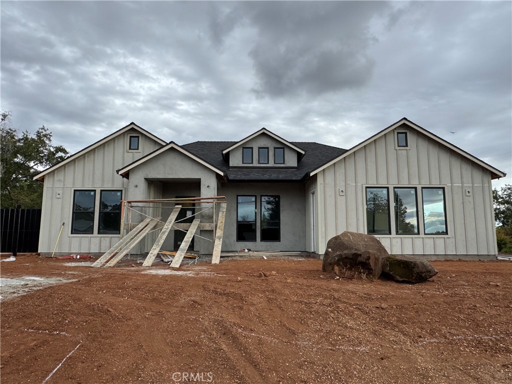226 Redbud