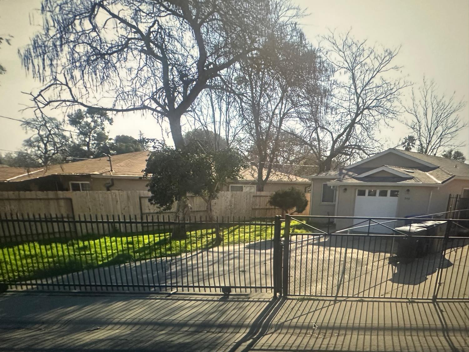 940 Rivera Dr, Sacramento, CA 95838-4347