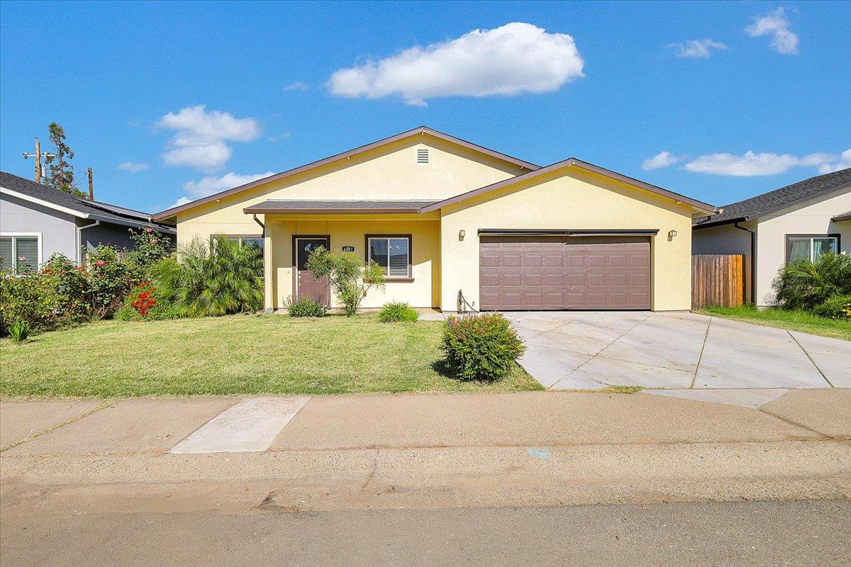 4581 Meadow Way, Olivehurst, CA 95961-4522