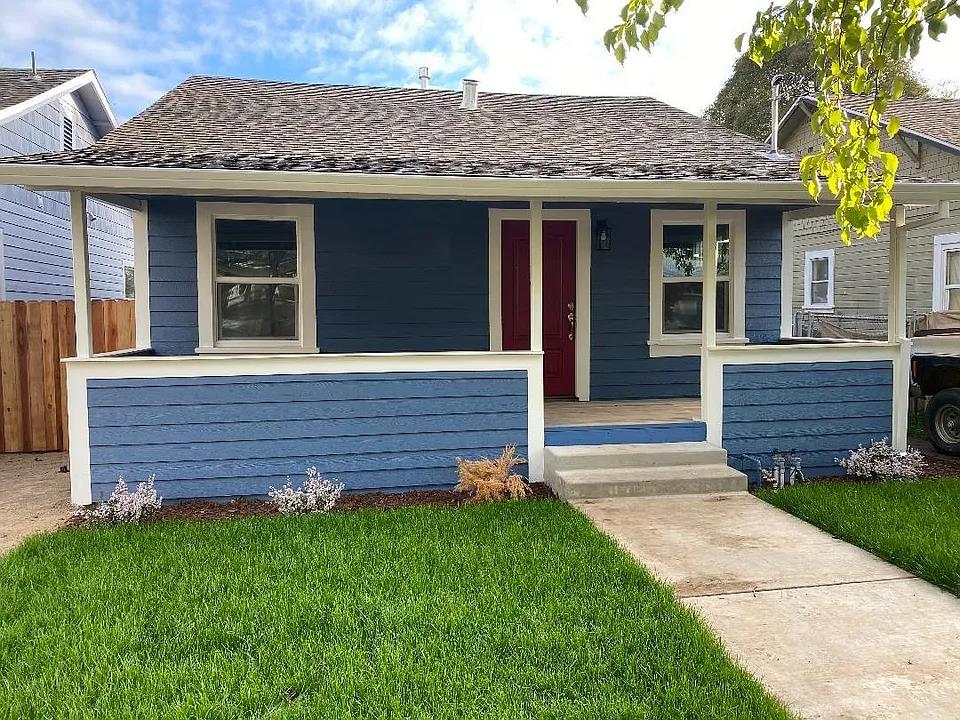 3974 3rd Ave, Sacramento, CA 95817-3008