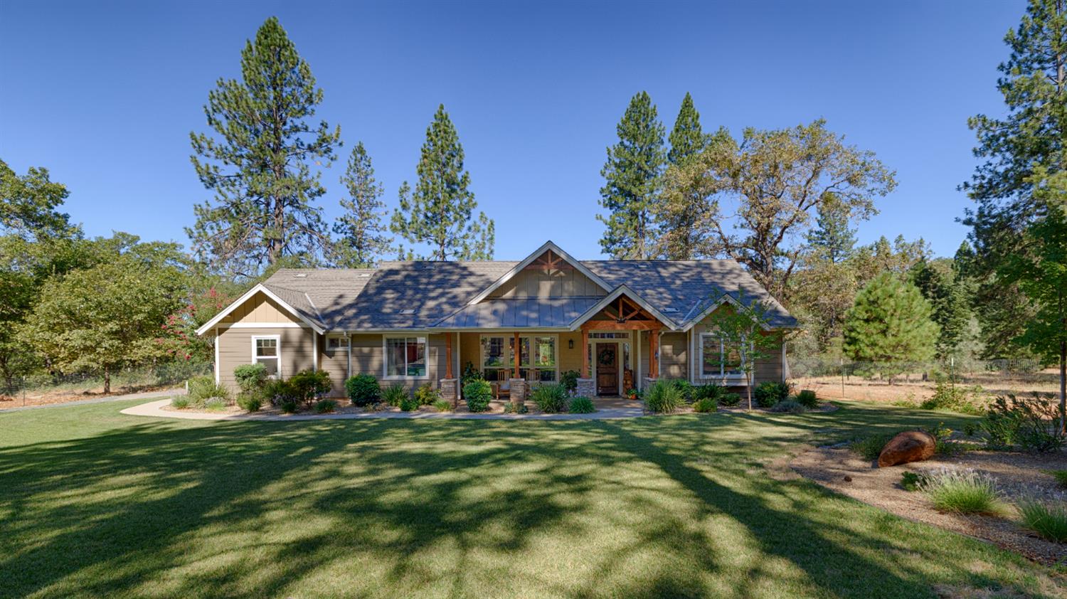 19275 Adamson Dr, Grass Valley, CA 95949-9660