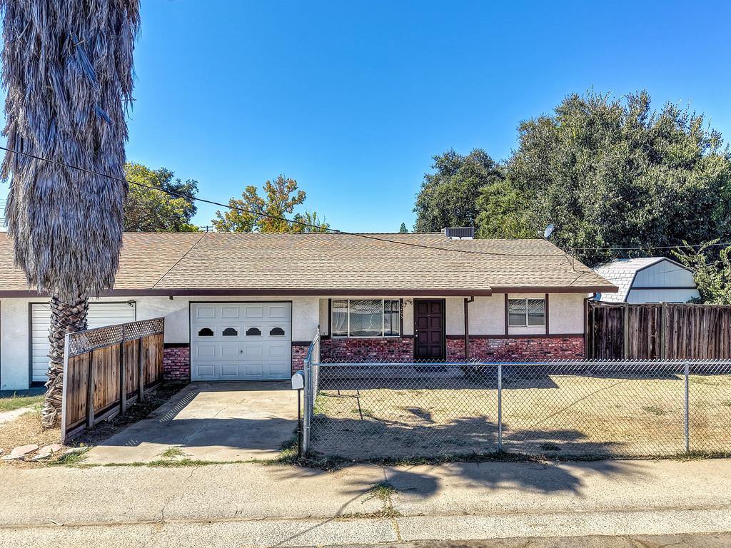 3205 Panama Ave, Carmichael, CA 95608-3801