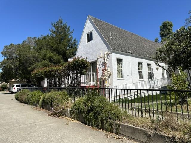 20531 Forest Ave, Castro Valley, CA 94546
