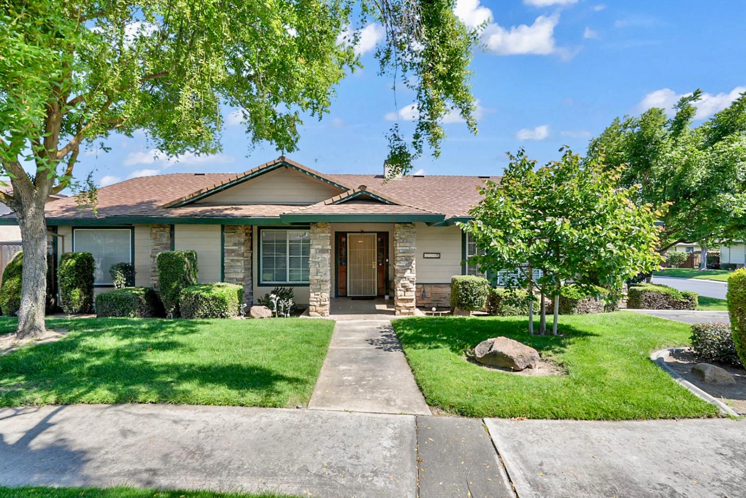 2195 Brigadoon Walk, Manteca, CA 95336-9465