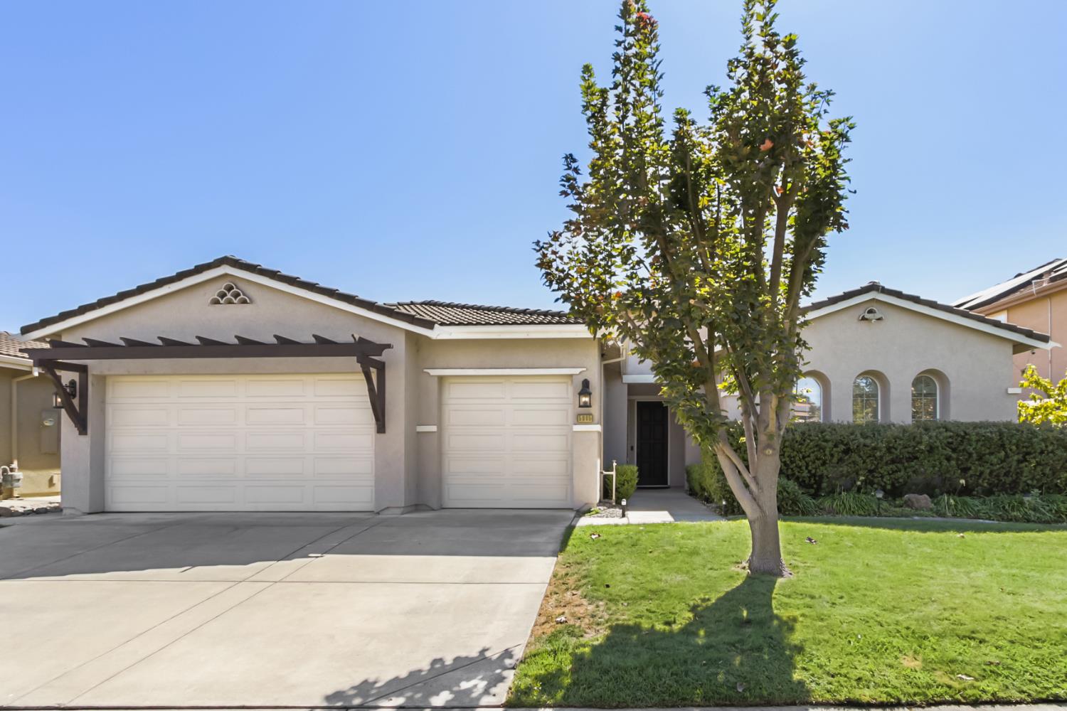 5085 Dodson Ln, Sacramento, CA 95835