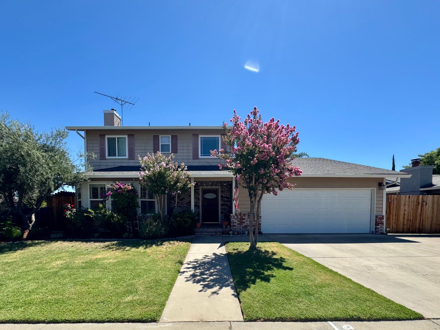 1620 N Highlands Ave, Turlock, CA 95382-2563