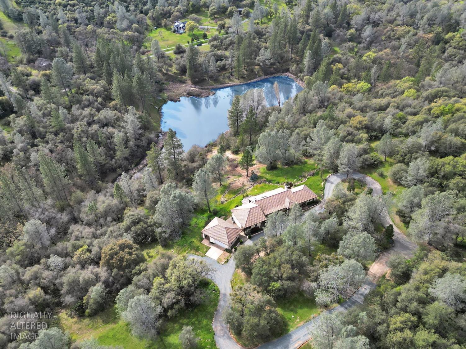 19787 Calle Toro Ln, Penn Valley, CA 95946-9742