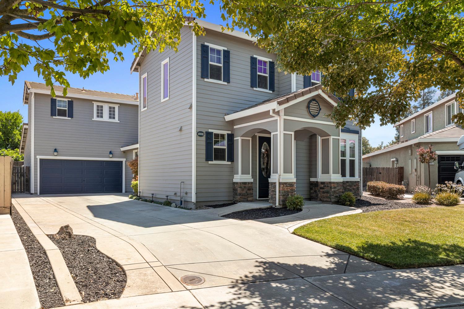 4008 Enclave Dr, Turlock, CA 95382-7418