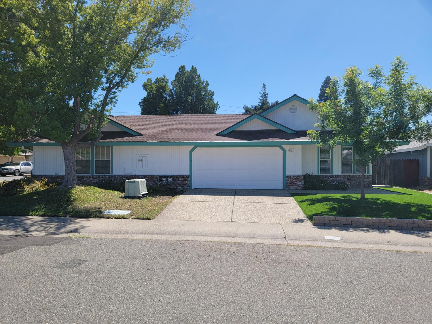 6481 San Stefano St, Citrus Heights, CA 95610-5066