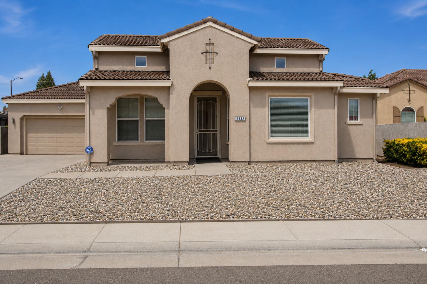 9932 Diamonte Way, Sacramento, CA 95829-8147