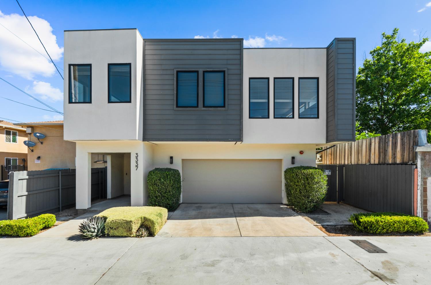 3337 Shankar Aly, Sacramento, CA 95817-2165