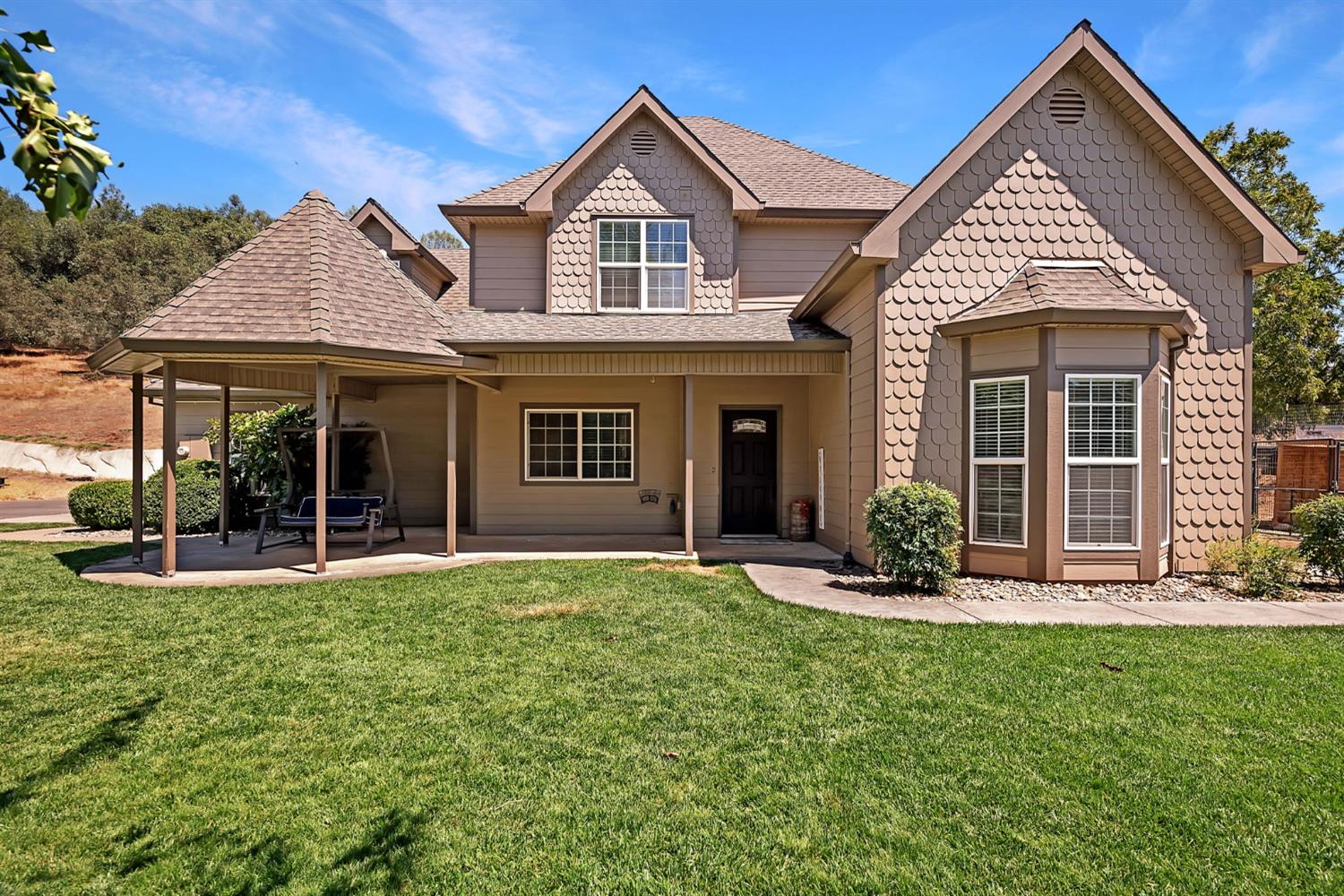 5021 Banbury Cross Rd, Shingle Springs, CA 95682-8095