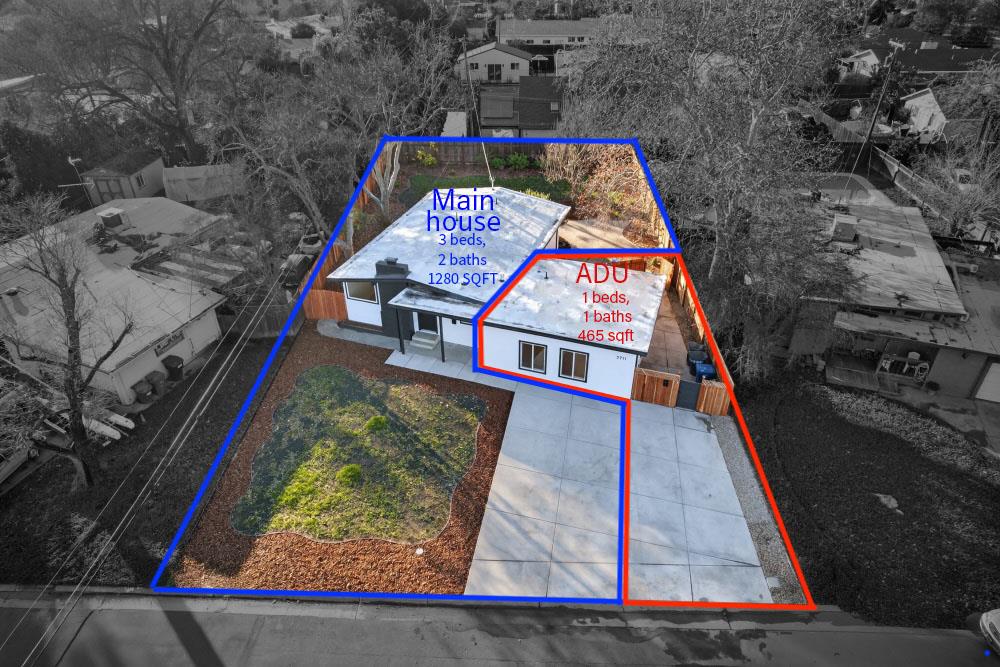 3709-3711 Brownson St, Sacramento, CA 95821-2723