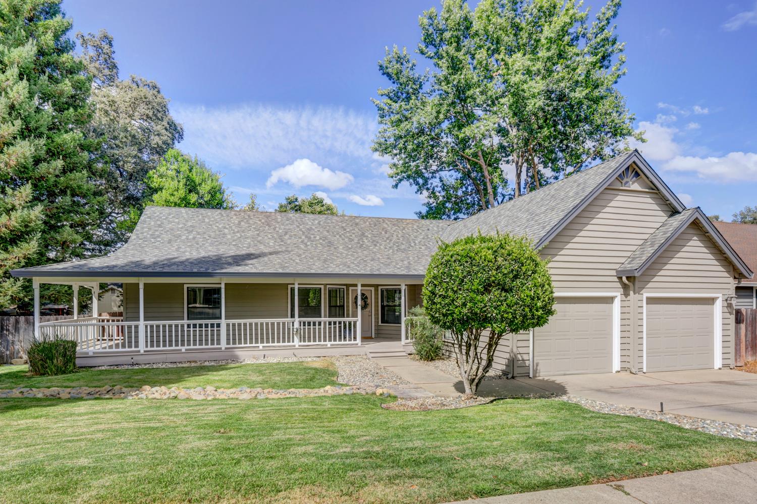 9225 Mott Ct, Orangevale, CA 95662-4844