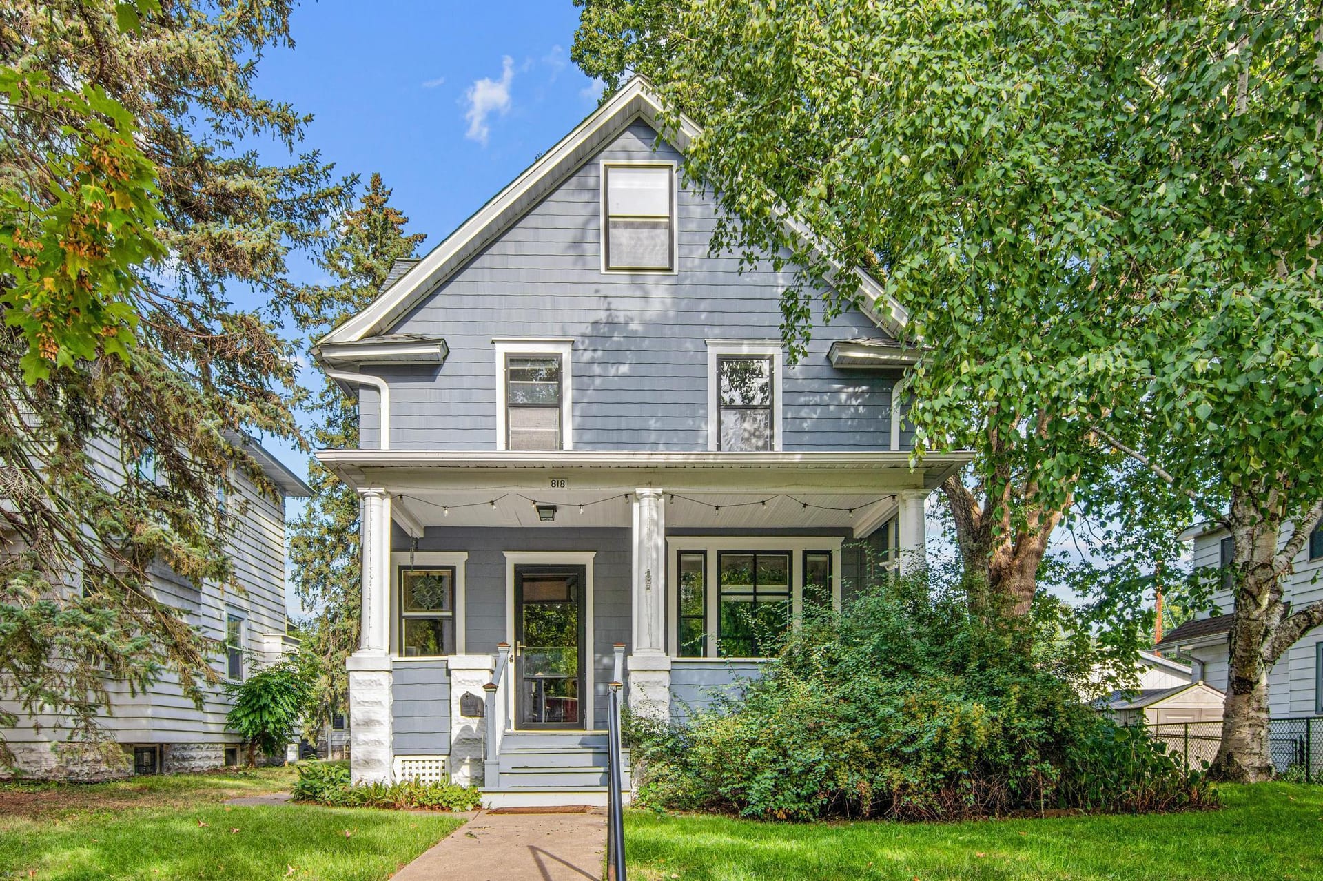 818 Delaware Avenue, Saint Paul, MN 55107