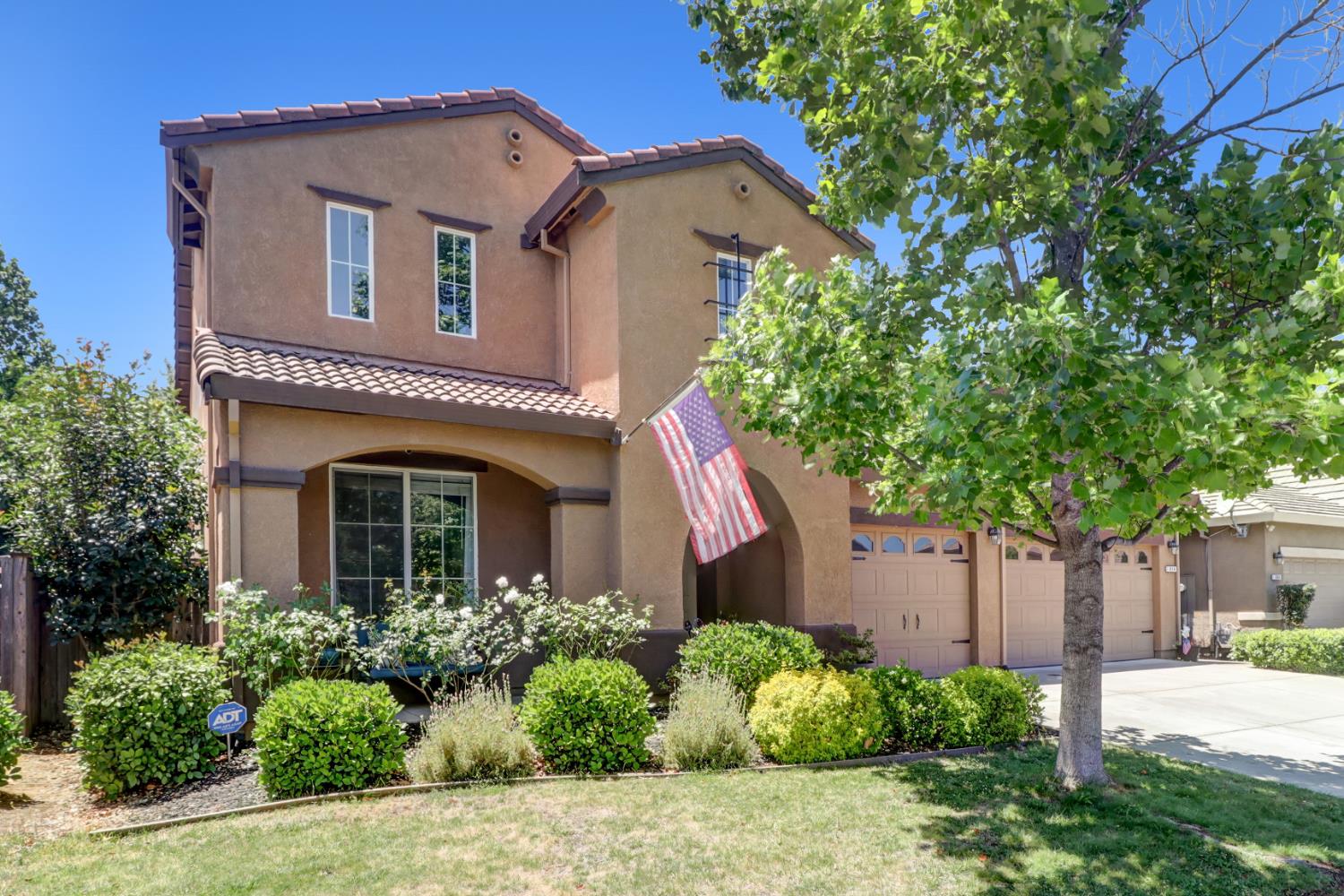814 Farrington, Lincoln, CA 95648