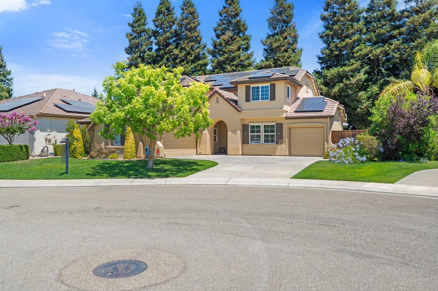 10422 Henshaw Dr, Stockton, CA 95219-7153