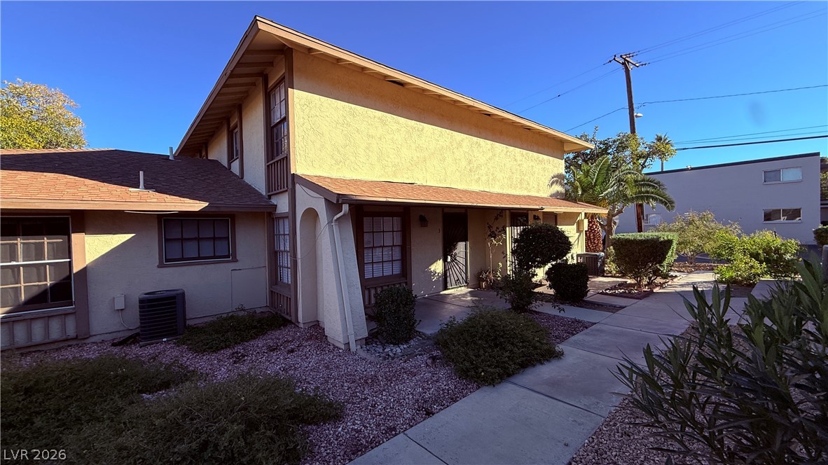 1407 Dorothy Avenue 3