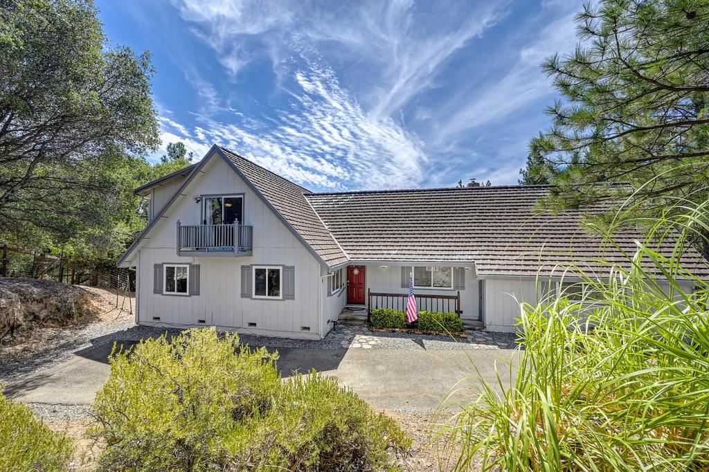 2758 sweetwater Trl, Cool, CA 95614-2339
