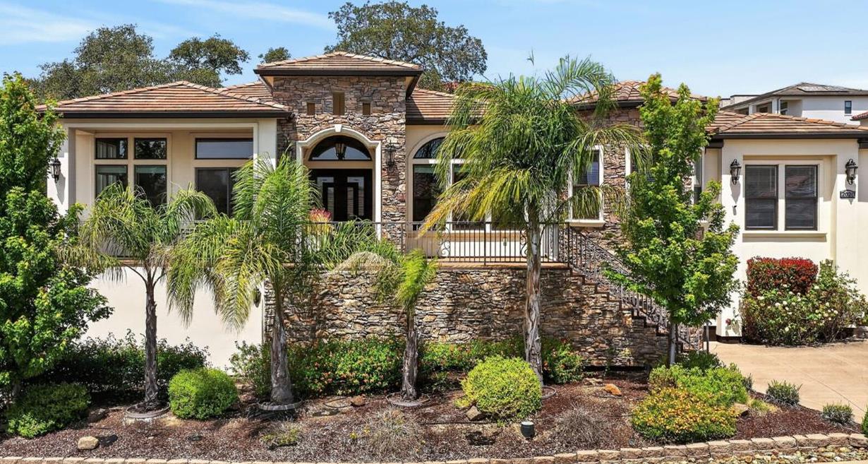 2020 Swingle Rd, Folsom, CA 95630-6356